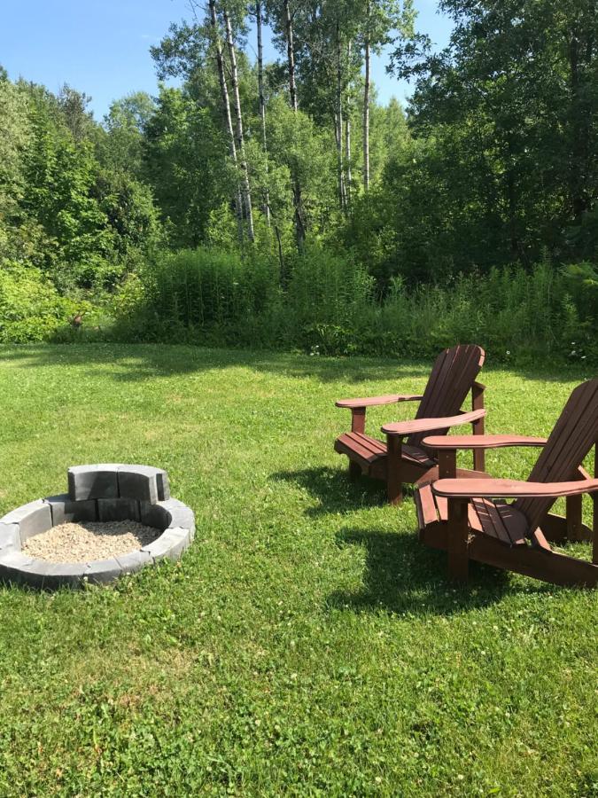 Domaine De La Baie, Les Suites Shawinigan Exterior foto