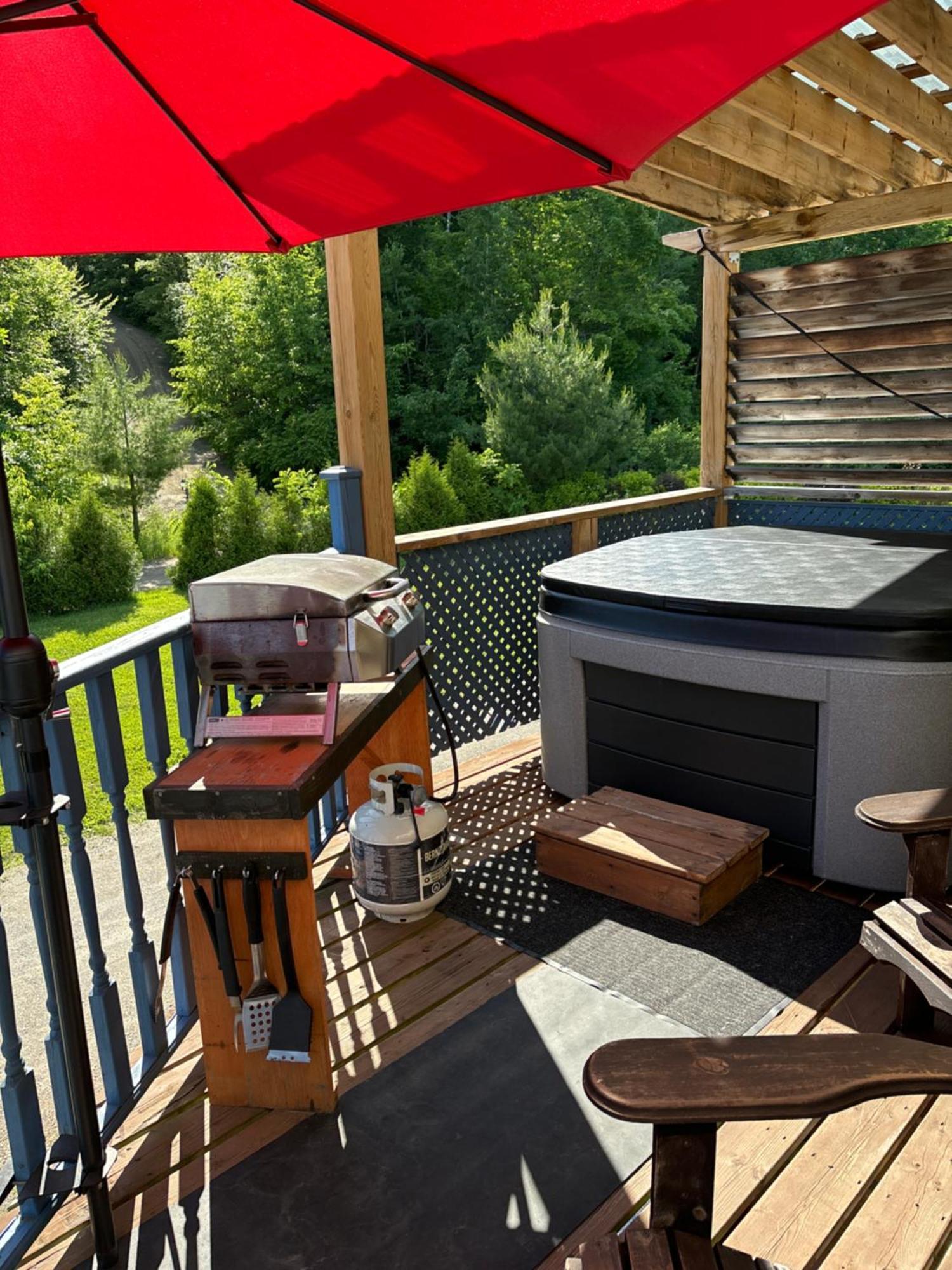 Domaine De La Baie, Les Suites Shawinigan Exterior foto