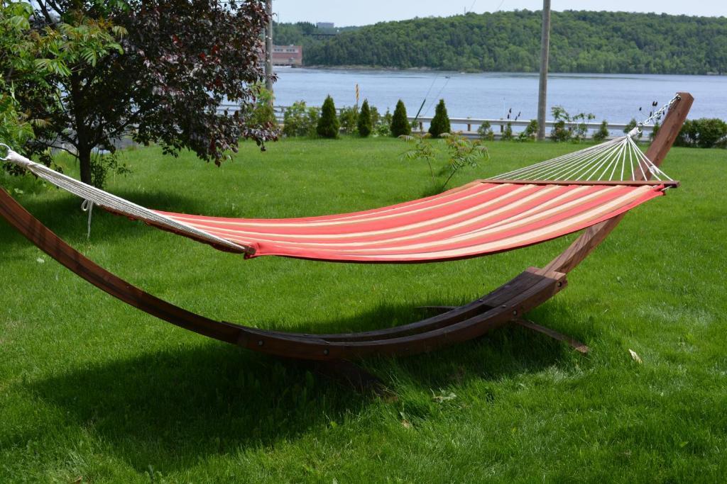 Domaine De La Baie, Les Suites Shawinigan Exterior foto